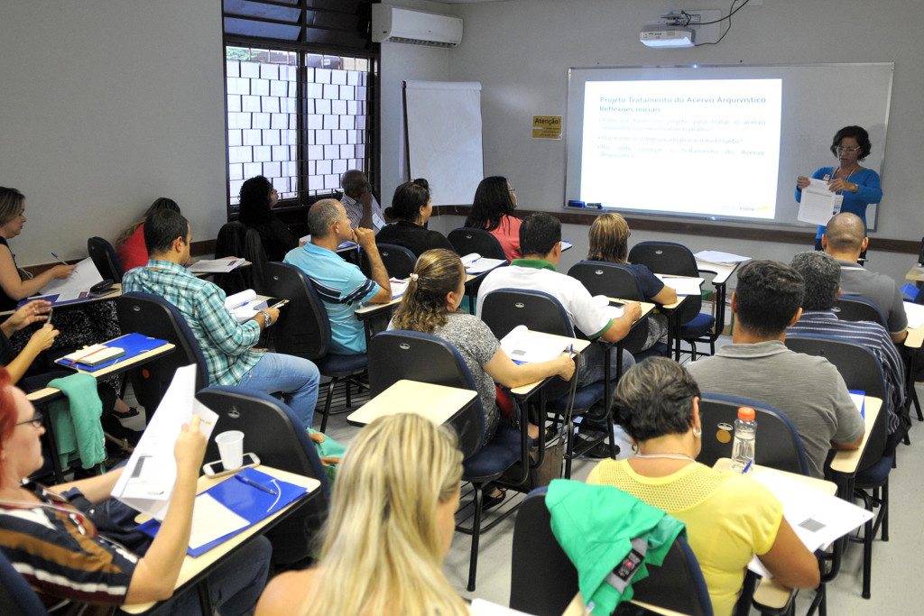 Cursos duram uma semana e ocorrem quatro vezes ao ano. Andrea Oliveira, da Administração Regional do Gama, está colocando em prática as lições que aprendeu