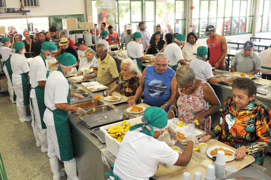 Restaurante Comunitário do Sol Nascente, inaugurado em 23 de maio.