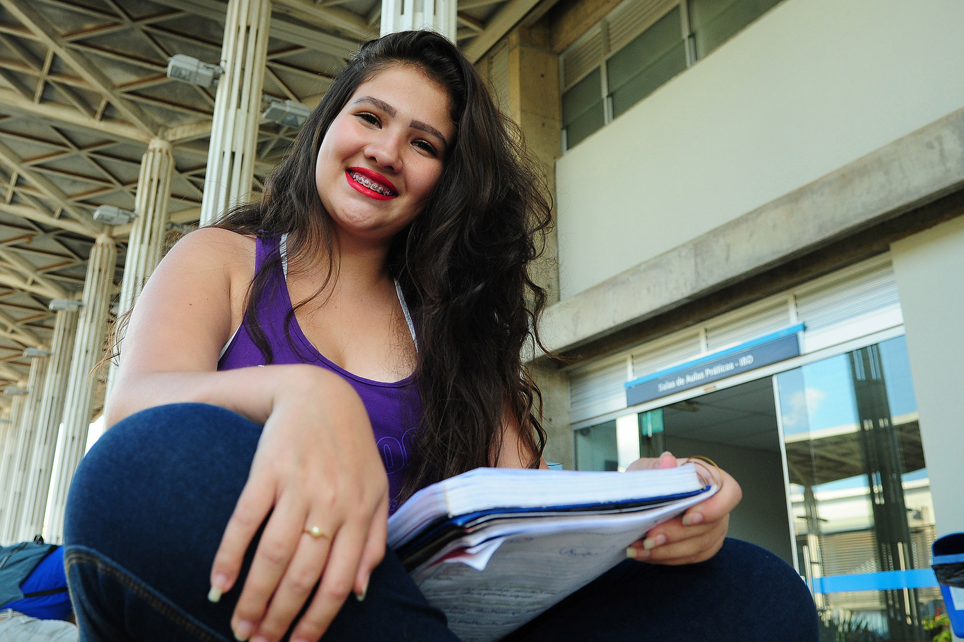 Luana Almeida, de 17 anos, que participou dos aulões de matemática e de linguagens, códigos e redação, passou para medicina veterinária