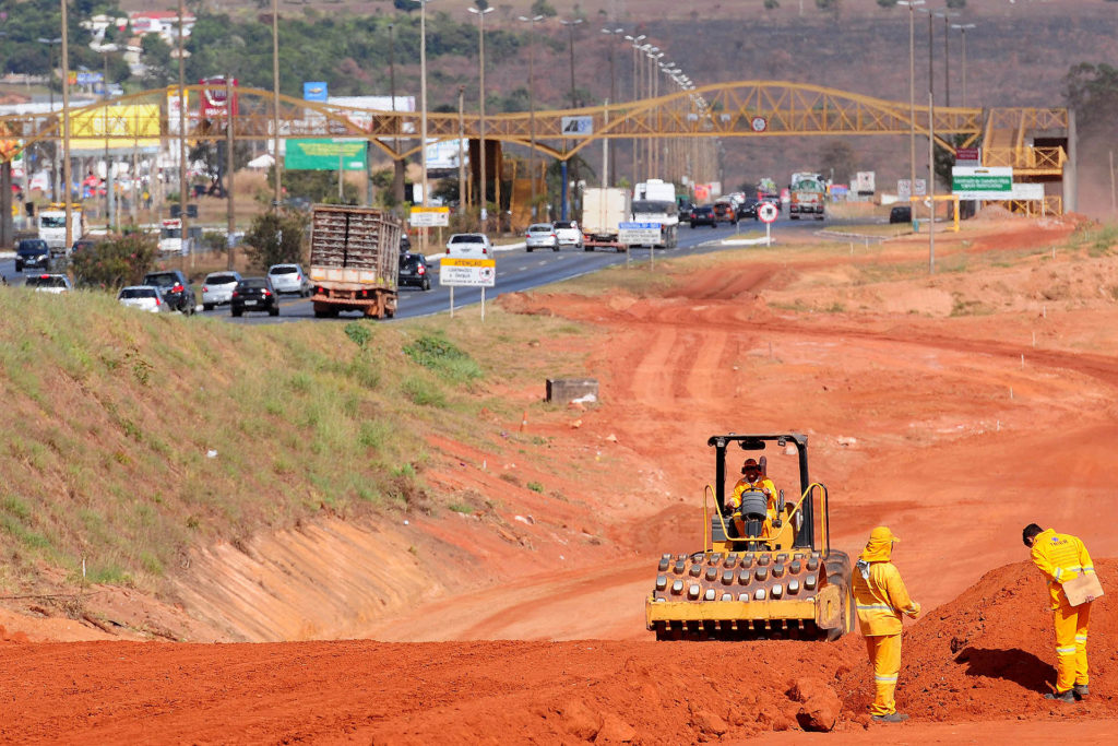 Obras na ligação Torto-Colorado.