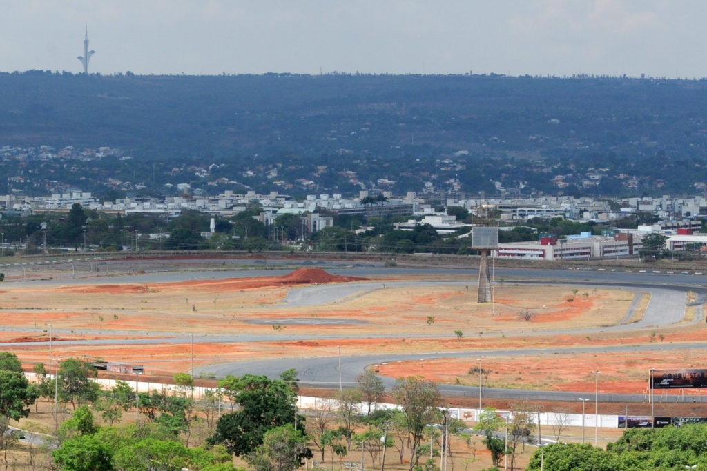 A pista do Autódromo Internacional Nelson Piquet será finalizada por meio de concorrência pública, marcada para 10 de janeiro de 2017. Foto: Gabriel Jabur/Agência Brasília - 26.9.2016