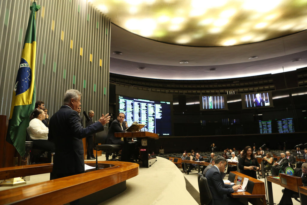 O governador Rodrigo Rollemberg discursou na Câmara dos Deputados durante a homenagem a Miguel Arraes.