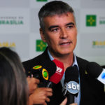 O chefe da Casa Civil, Sérgio Sampaio, concedeu entrevista coletiva na noite desta quarta-feira (29).
