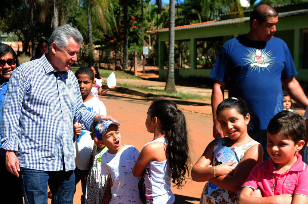 A unidade funciona vinculada à Escola Classe do Capão Seco, no Paranoá, e atende 70 crianças de até 5 anos. O governador de Brasília, Rodrigo Rollemberg, prestigiou a celebração.