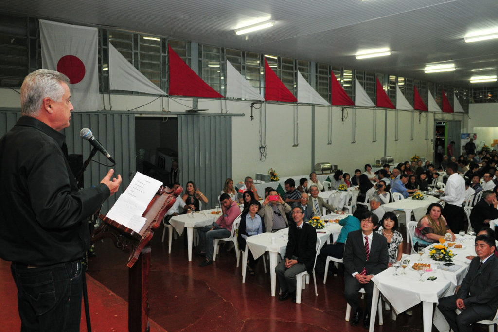 Governador Rollemberg participou da solenidade de aniversário da Associação Cultural Alexandre de Gusmão.