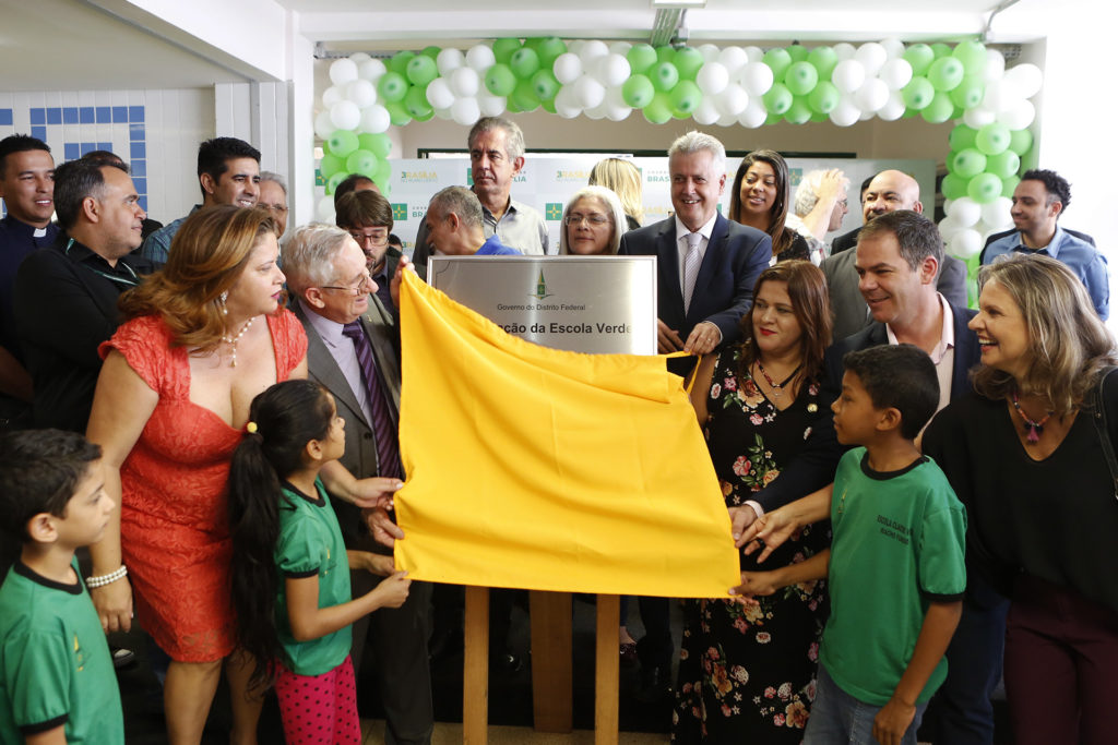 Foram inauguradas nesta quarta-feira (22) as instalações da Escola Classe 1 do Riacho Fundo. O governador de Brasília, Rodrigo Rollemberg, participou da solenidade nesta quarta-feira (22).