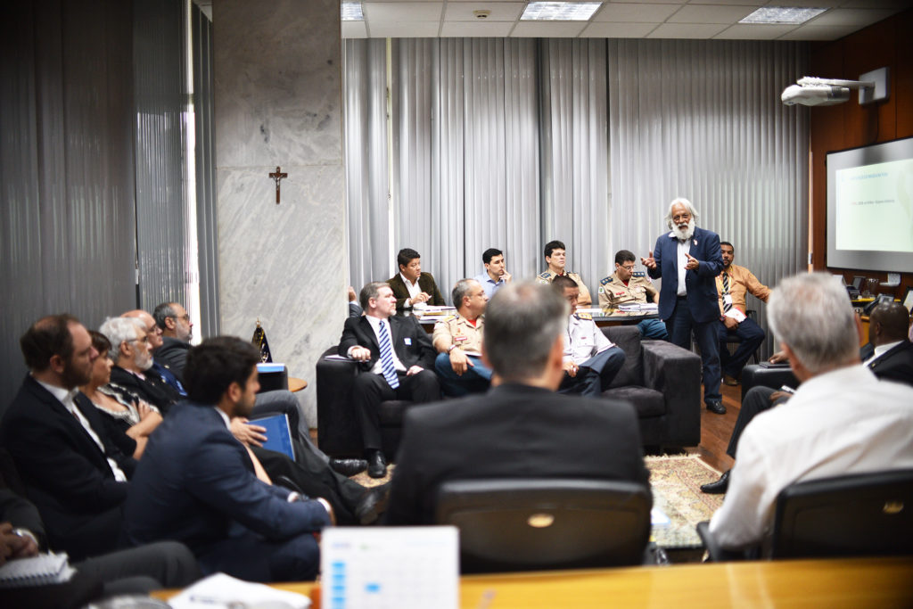 Os preparativos para o 8º Fórum Mundial da Água foram avaliados em reunião do governador de Brasília, Rodrigo Rollemberg, com representantes de diversos órgãos do Executivo local nesta segunda-feira (25).