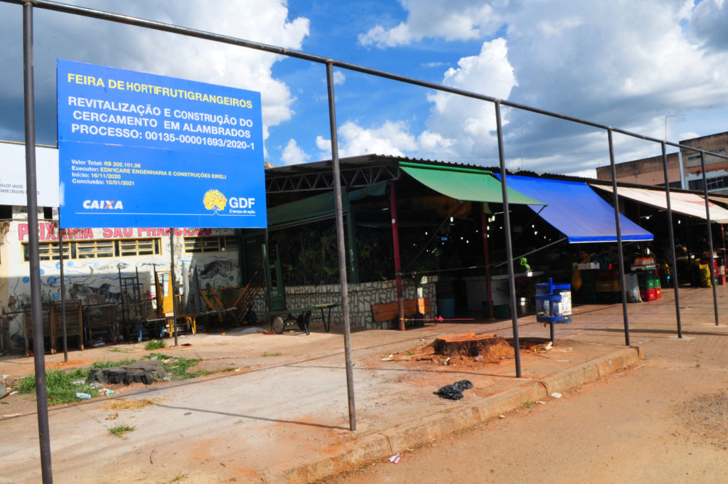 Vamos Construir” parte II: Após ser revitalizada Escola de São Luiz ganha  Pinturas Pedagógicas.