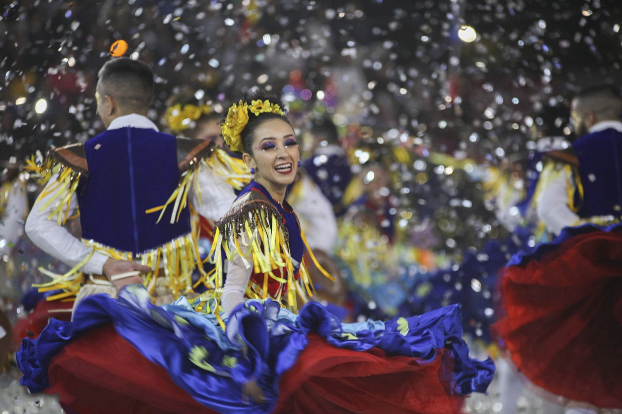 Festa Junina Eeeita que os arraiá - Déby Festas e Eventos