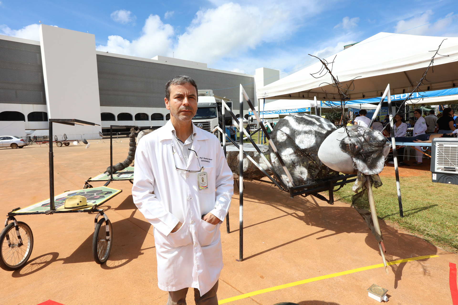 La réplica mineral de Aedes aegypti destaca en labor educativa contra el dengue