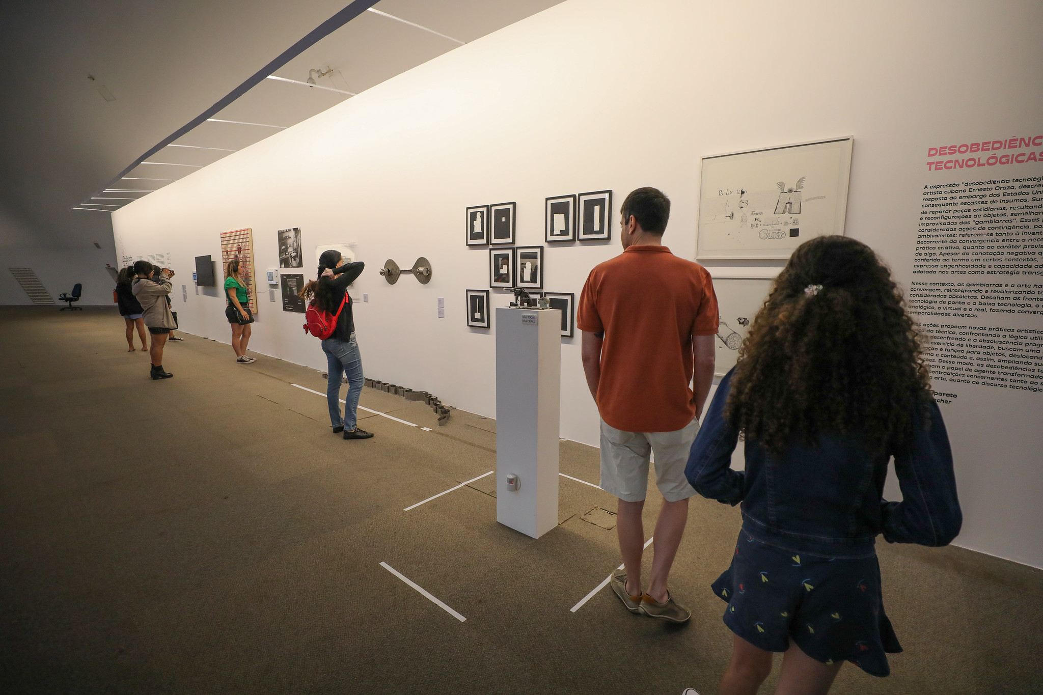 Programação Cultural no DF: Exposições e Cinema em Maio