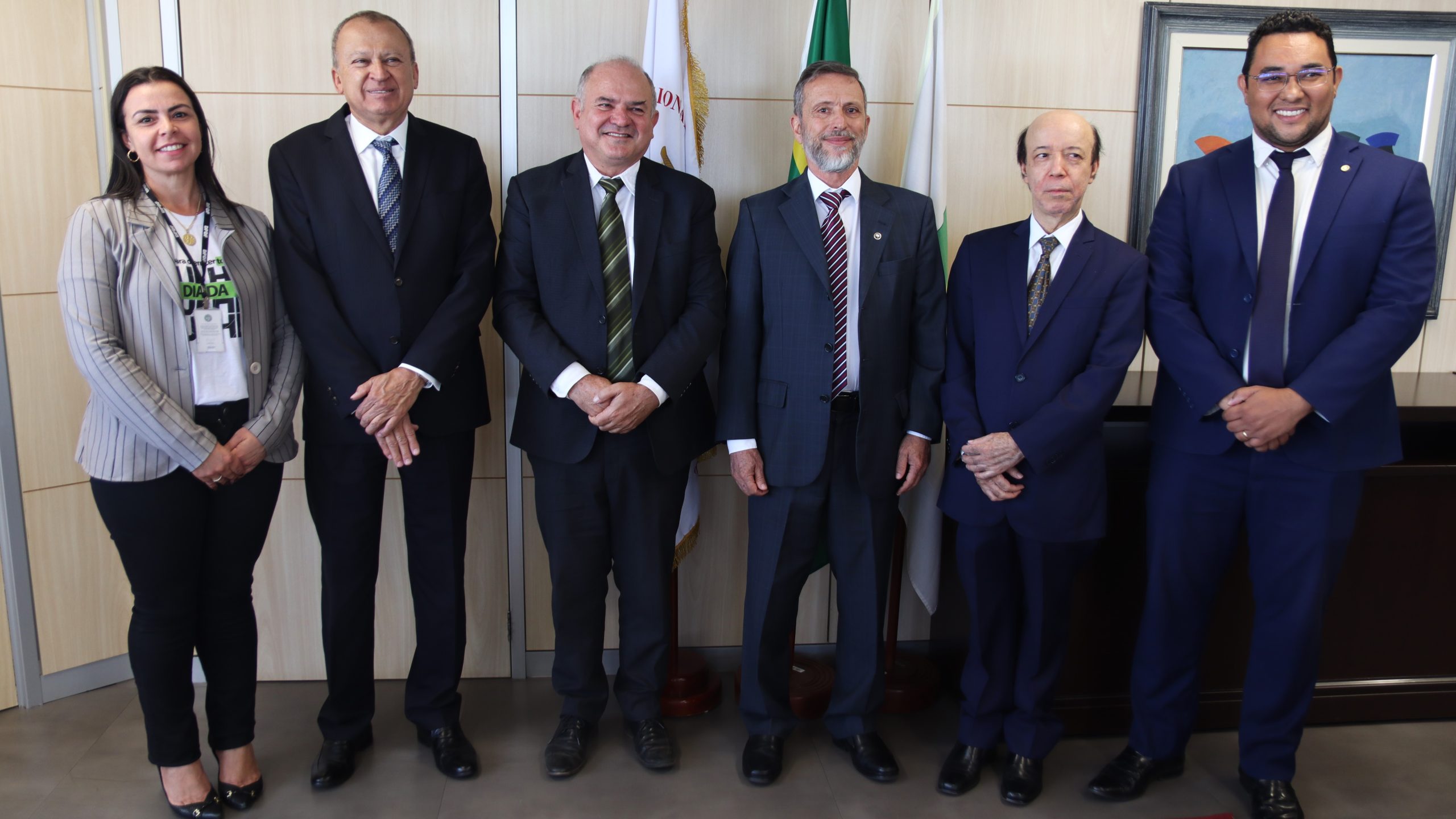 Assinado acordo para facilitar acesso da população à Justiça por meio eletrônico