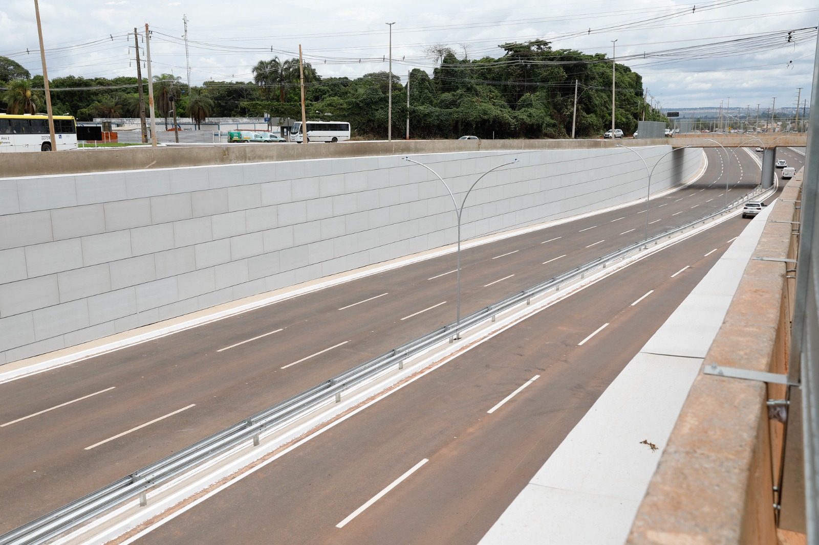 Trânsito no Complexo Viário do Jardim Botânico passa por alteração