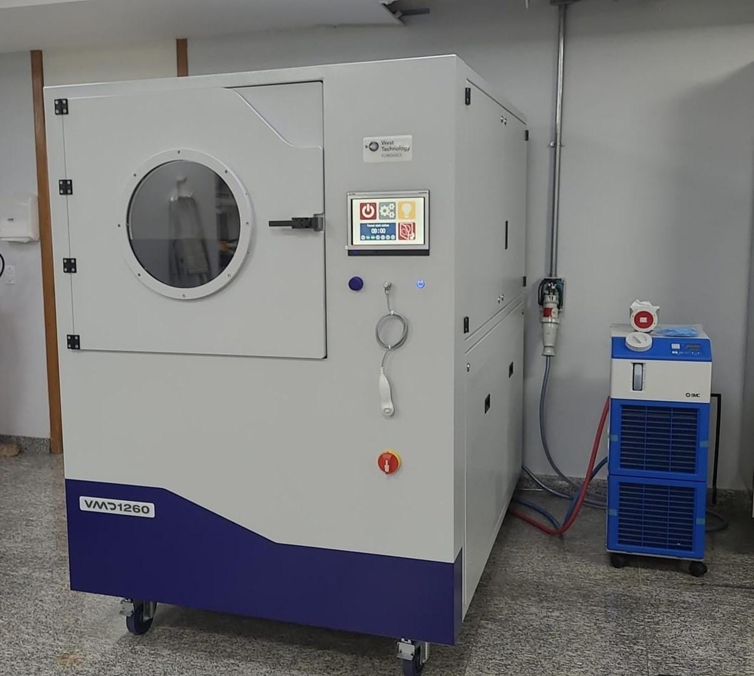 Câmara de Deposição de Metal a Vácuo garante avanço científico para a PCDF