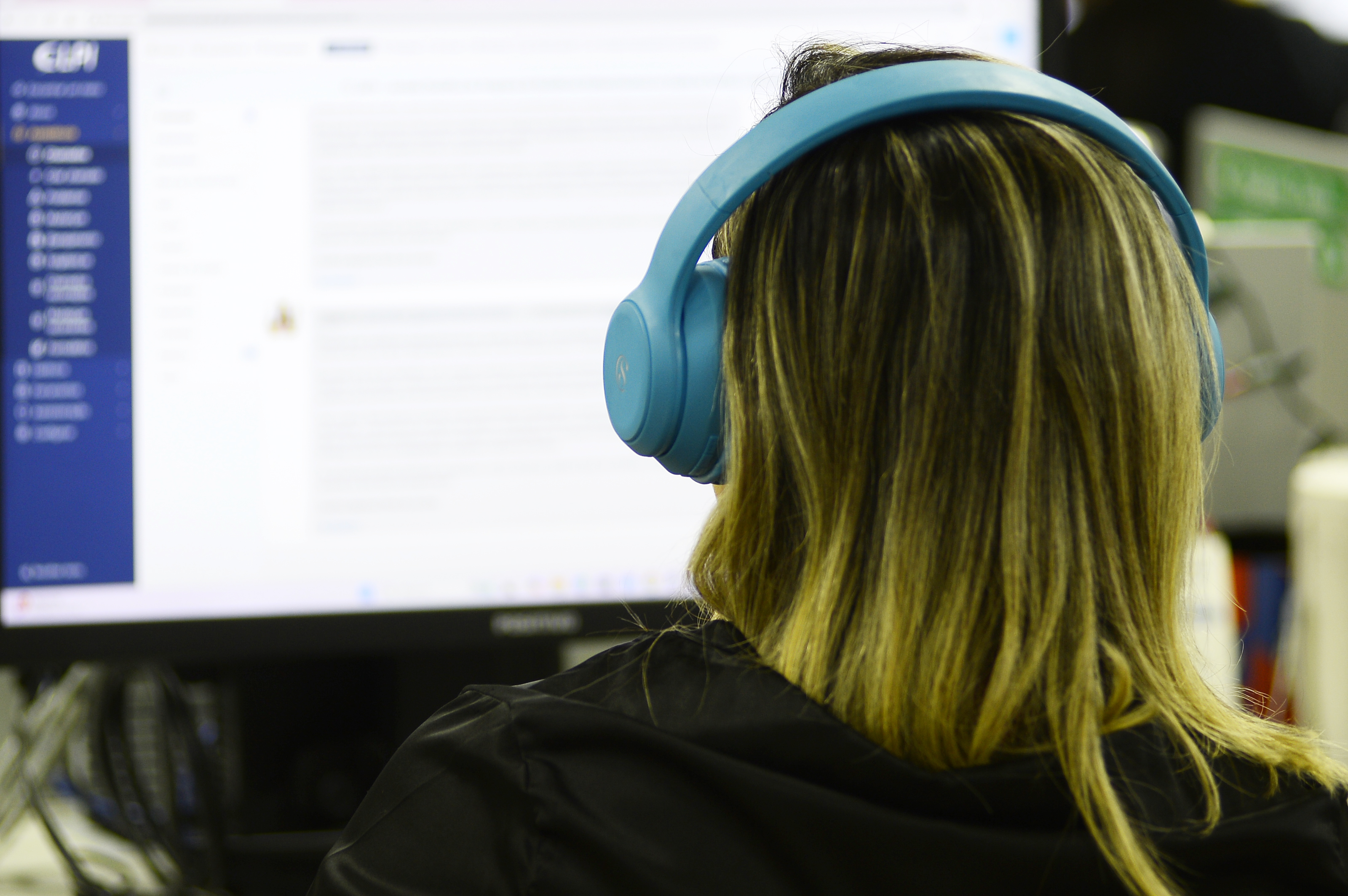 Fones de ouvido: conheça os riscos e saiba como proteger a audição