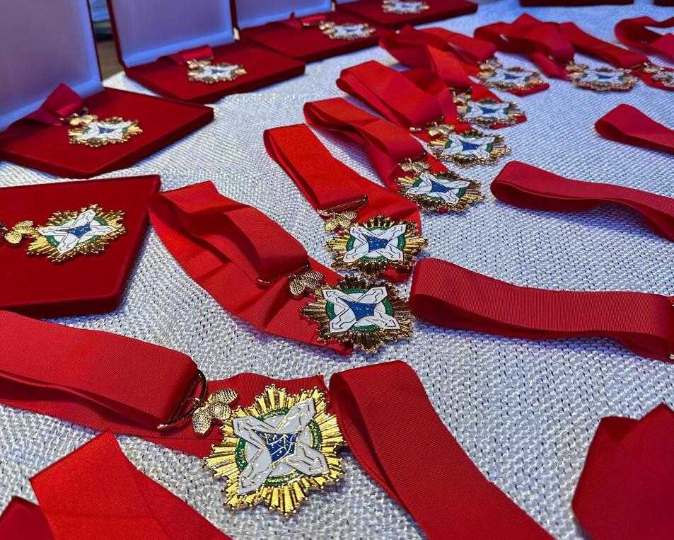 Medalha do Mérito Distrital da Cultura Seu Teodoro homenageia personalidades