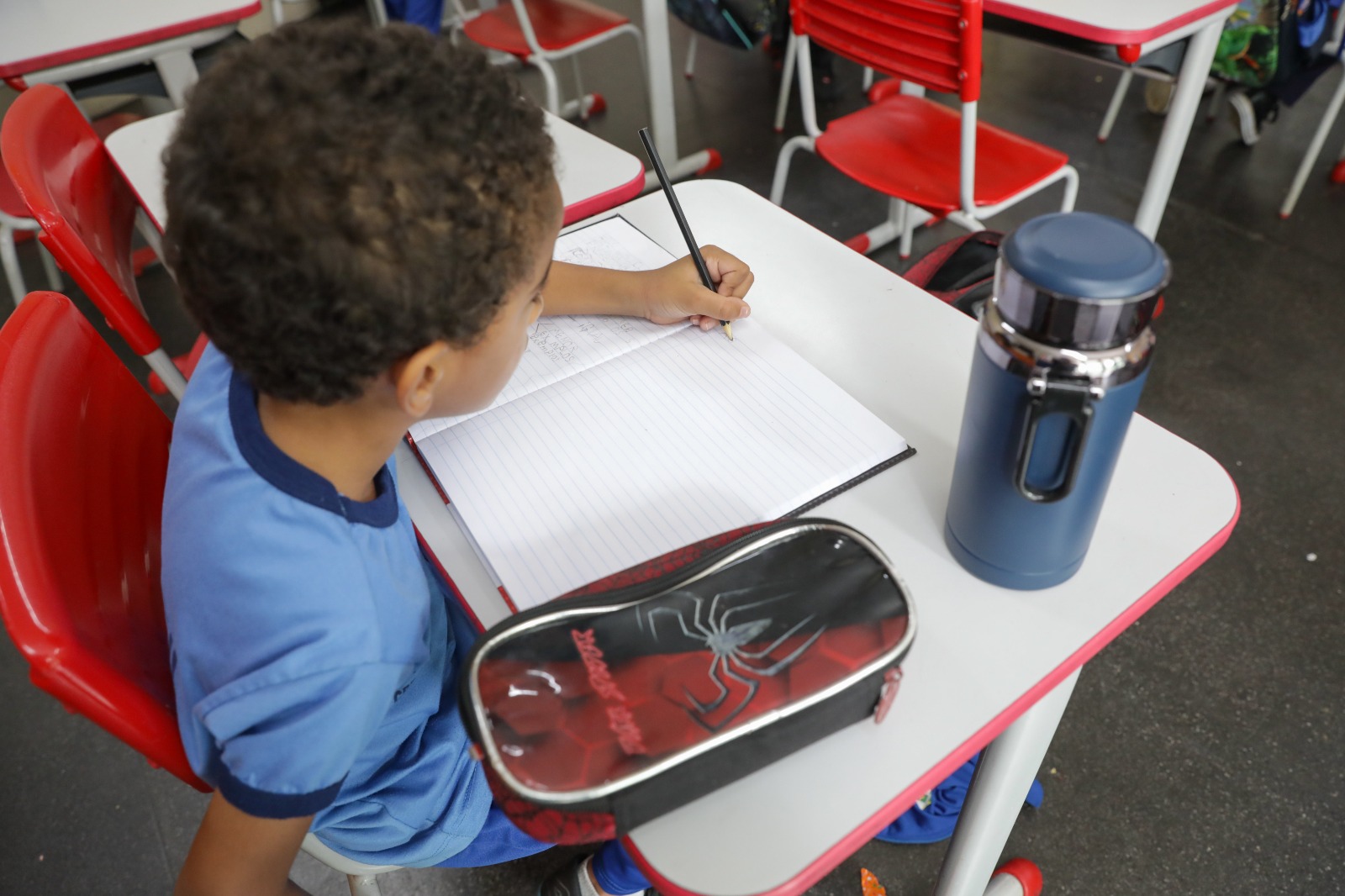 Aulas são mantidas nas escolas públicas