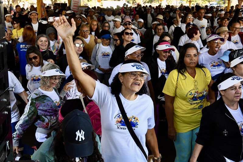 Iniciativas de cultura, lazer, convivência e promoção da saúde beneficiarão mais de 9 mil idosos do DF