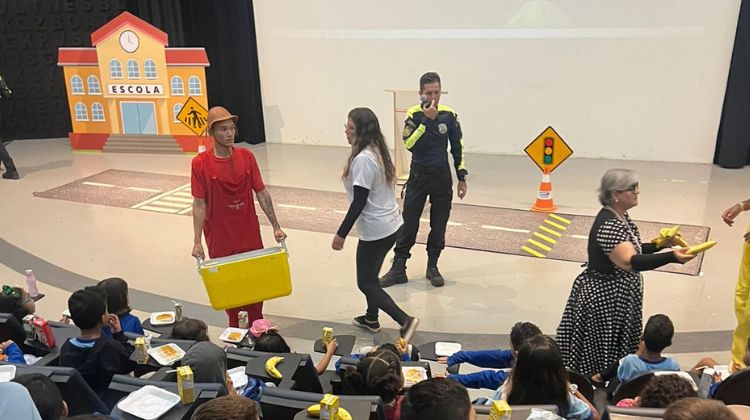 Educadores de trânsito orientaram cerca de 22 mil pessoas no Maio Amarelo