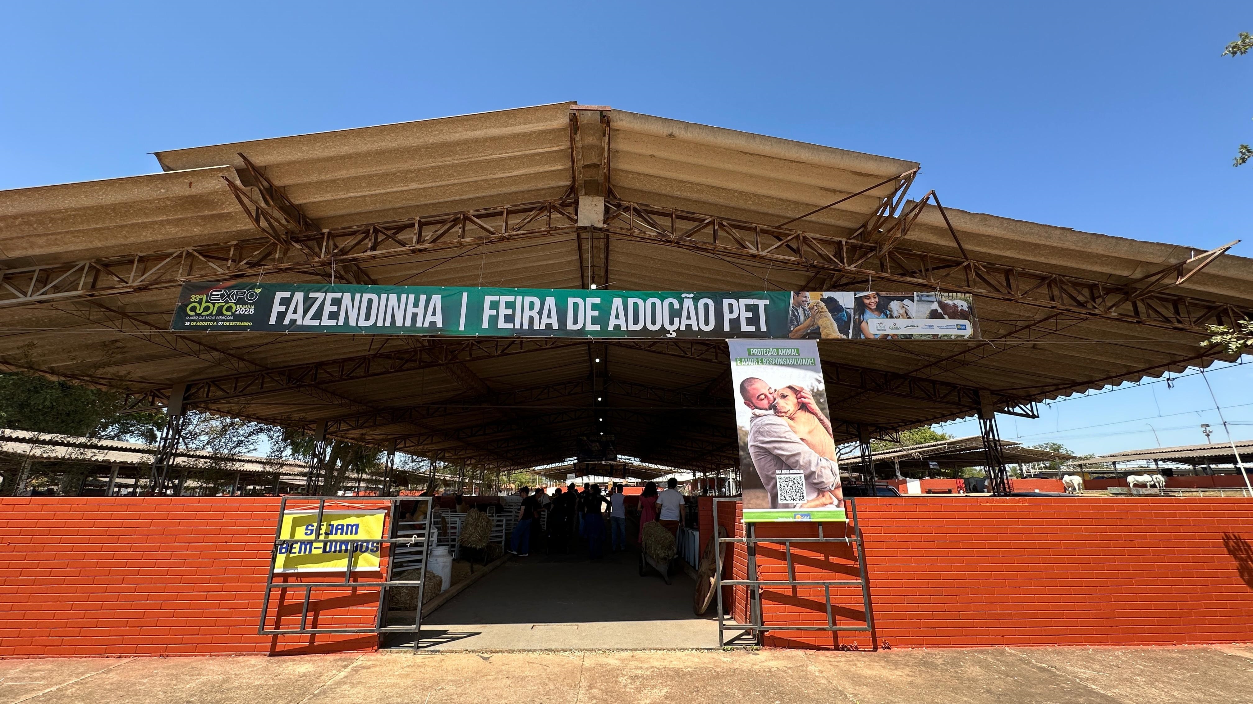 Expoabra 2025 tem estande de adoção com pets castrados e vacinados