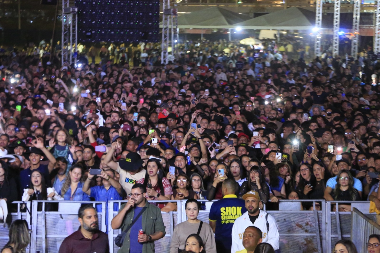 Distrito Junino reúne 100 mil pessoas na Esplanada dos Ministérios