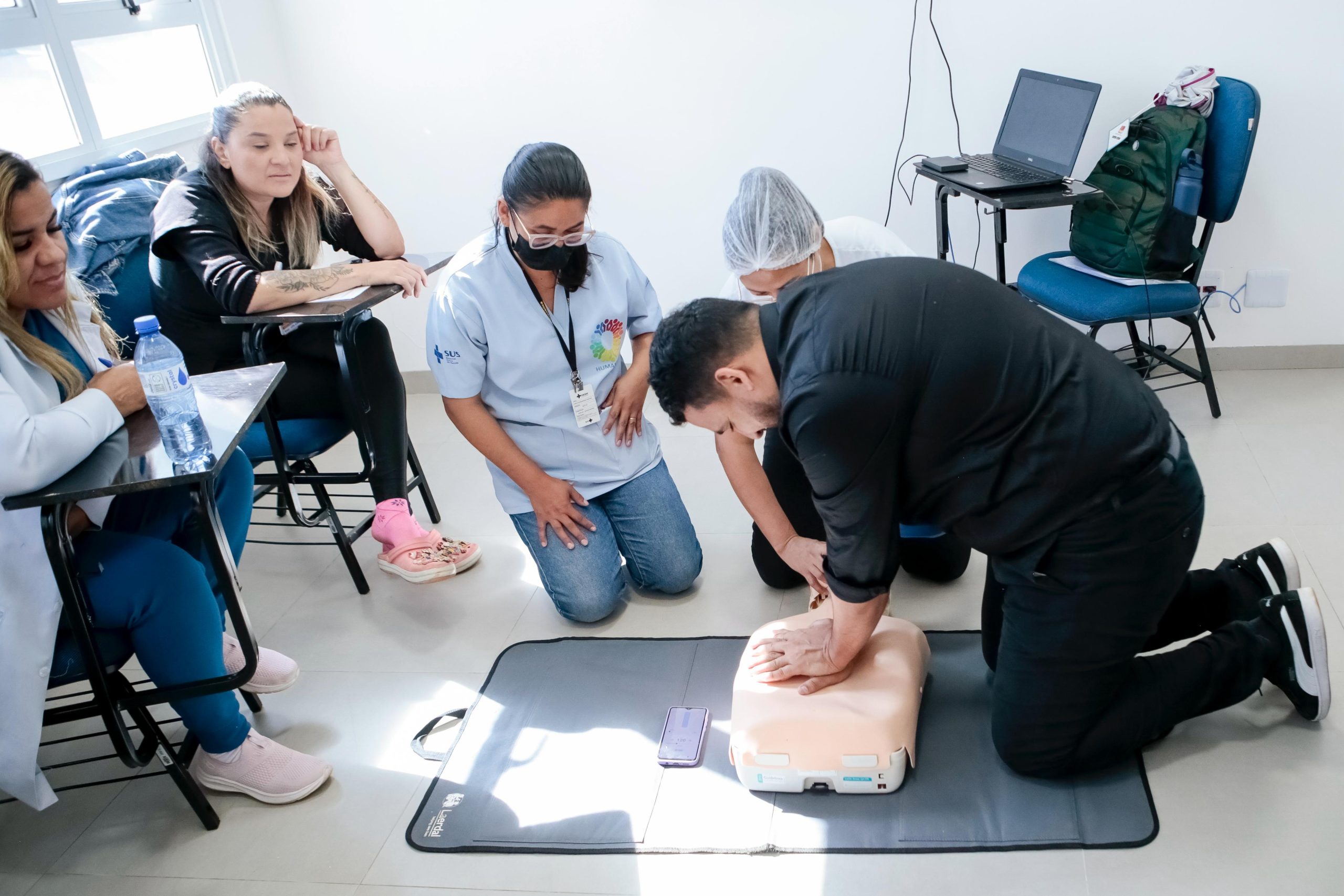 Ação de capacitação e reciclagem nas UPAs ajuda a salvar vidas