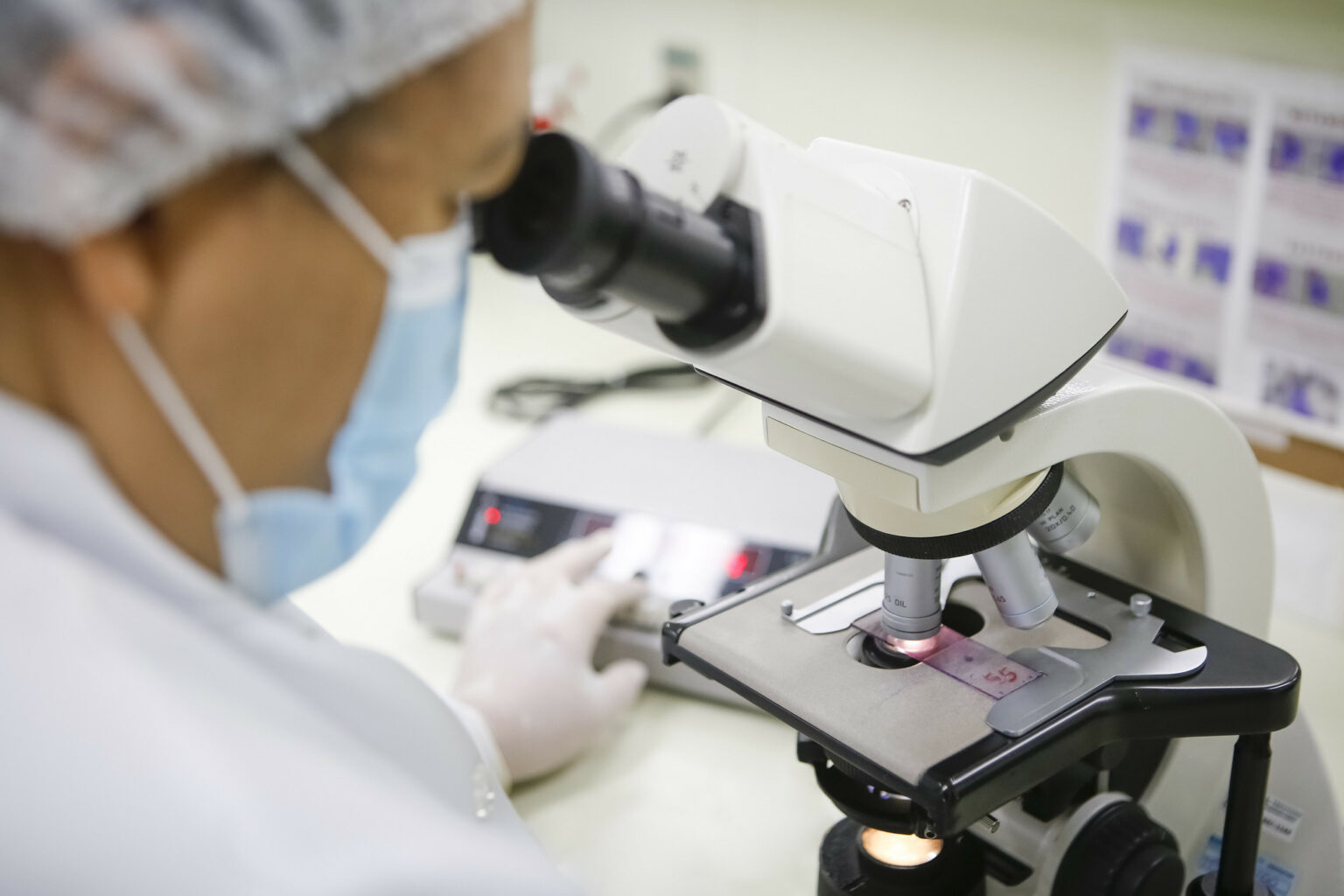 Aberto processo seletivo para analista de laboratório e médico endocrinologista