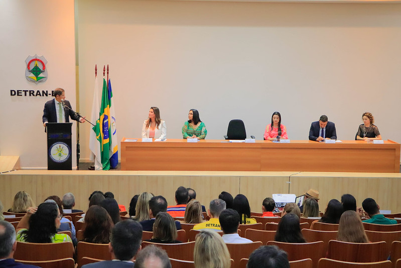 Planejamento para segunda fase do curso Ressignificar será apresentado até quarta (29)