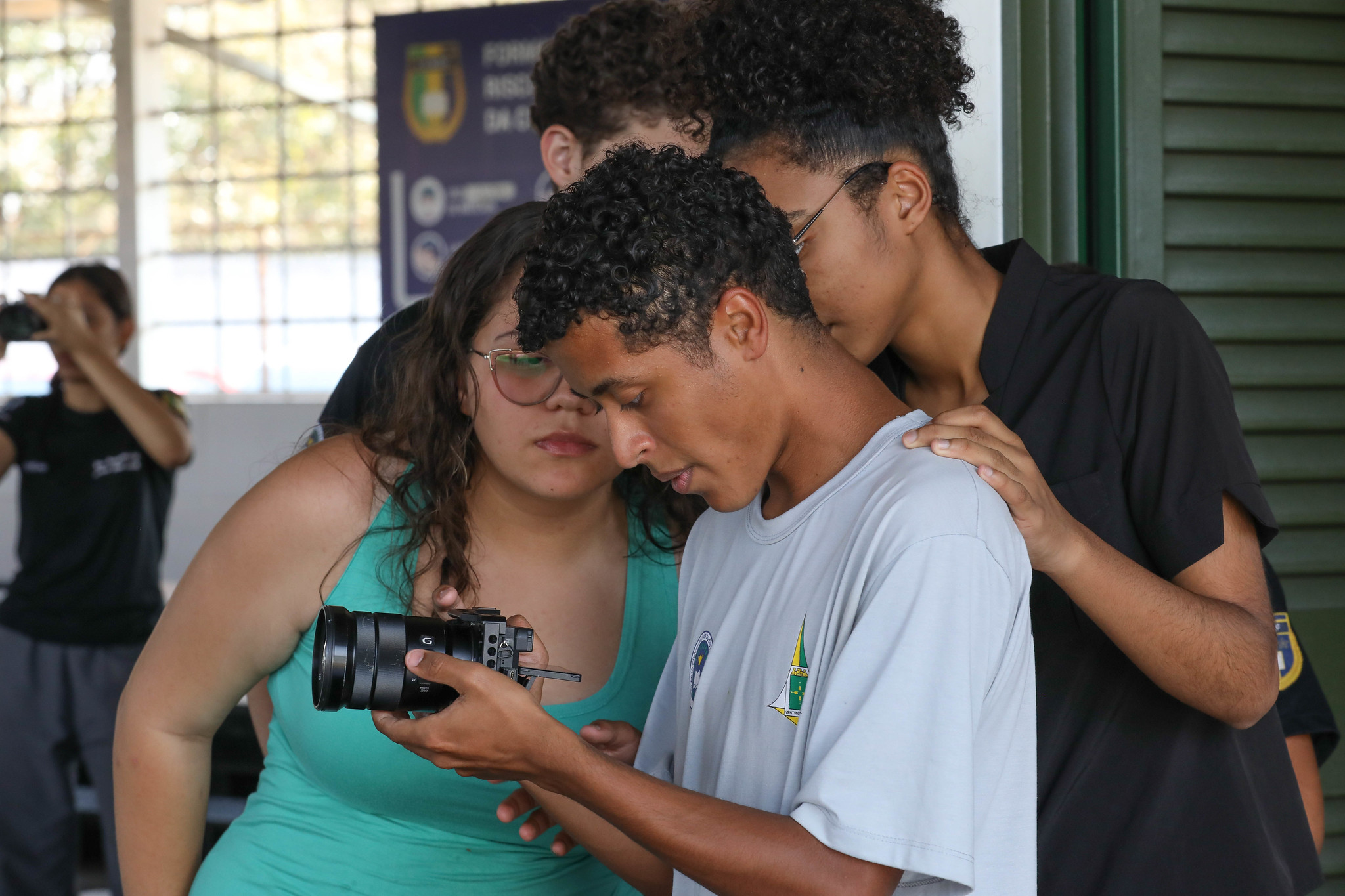 Artistas de Brasília lançam clipe produzido por estudantes da rede pública