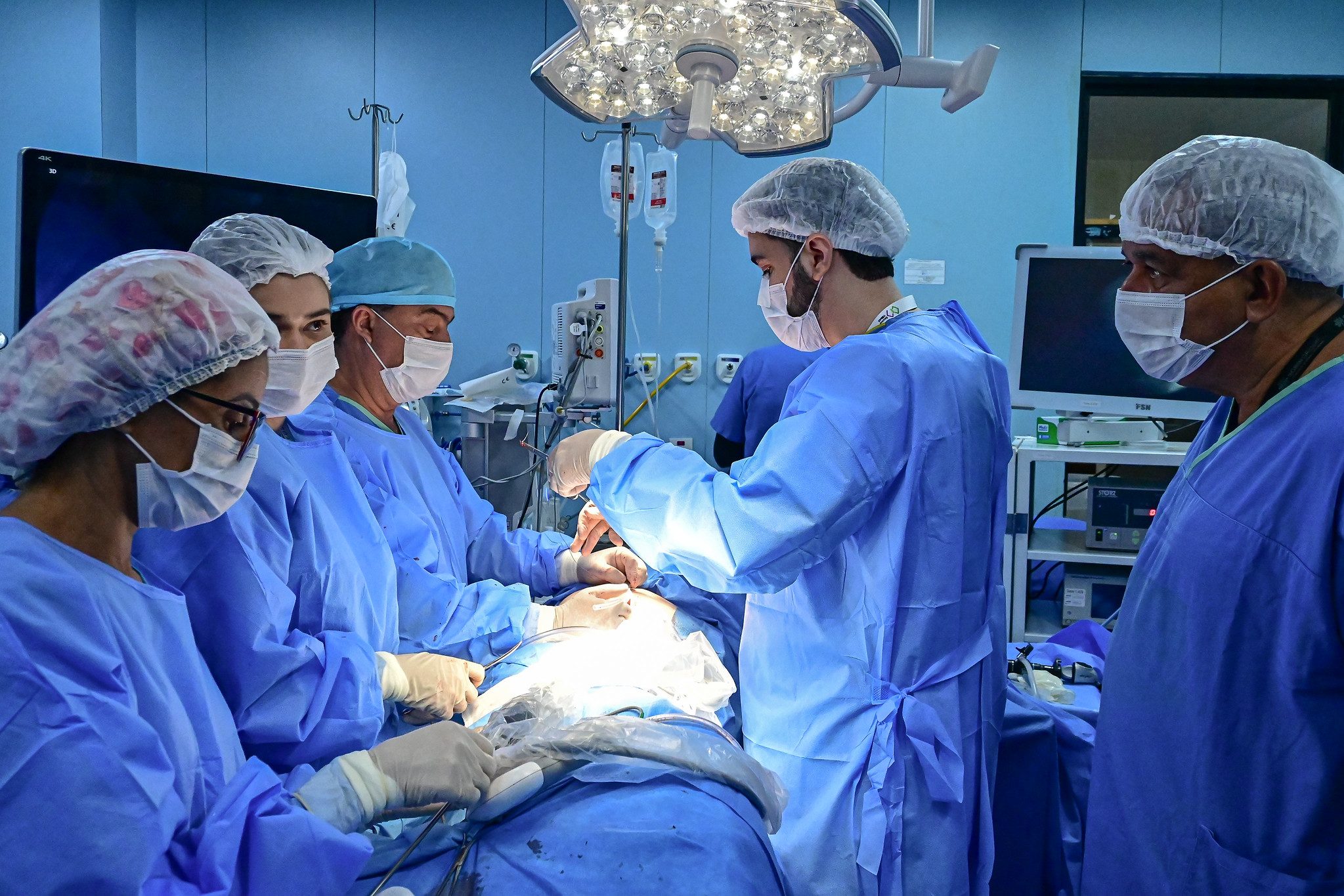 IgesDF abre vagas para profissionais da saúde com salário de até R$ 17 mil