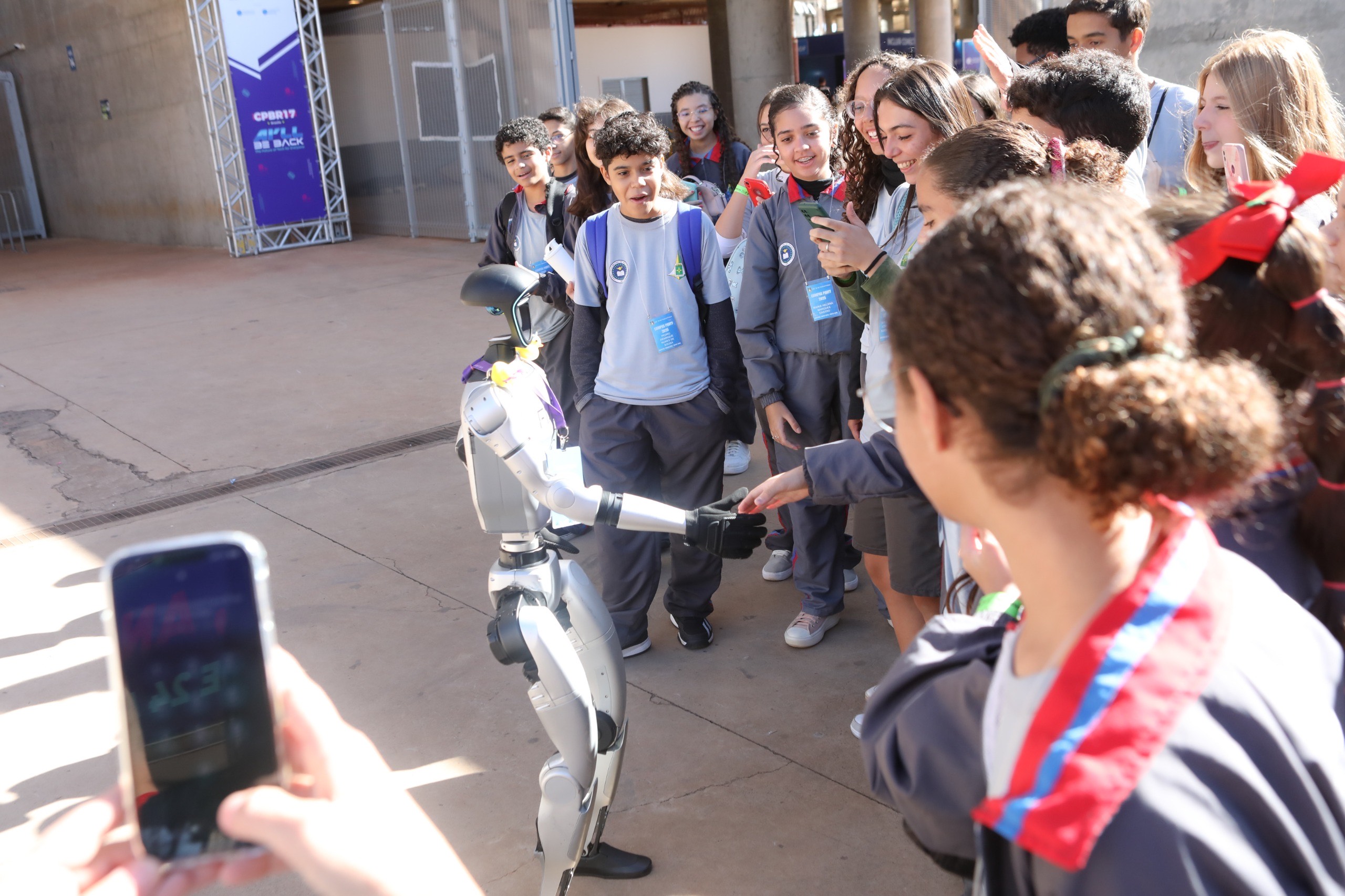 Estudantes das escolas da rede pública participam da Campus Party