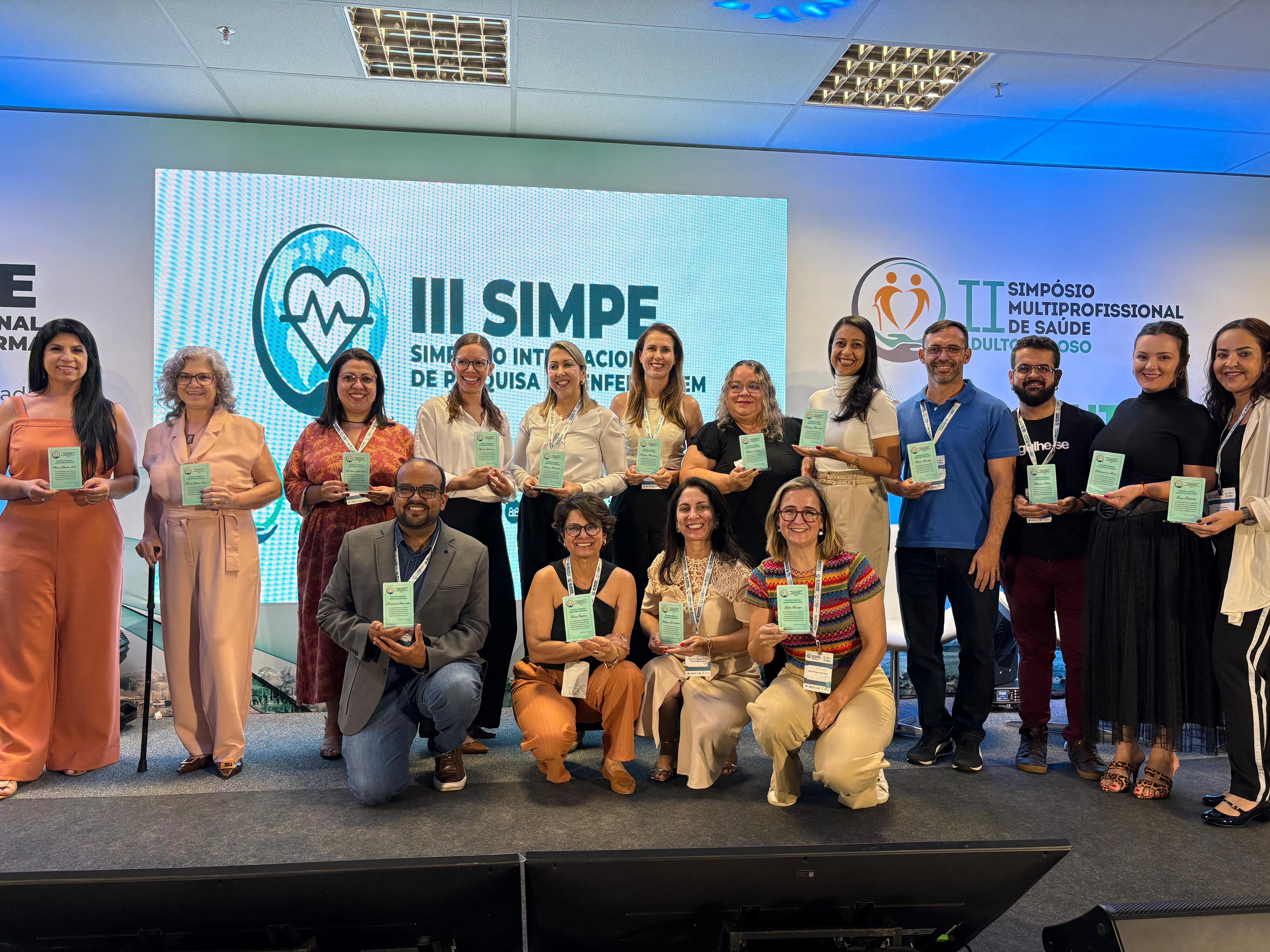 Simpósio discute inovação e integração interprofissional na saúde