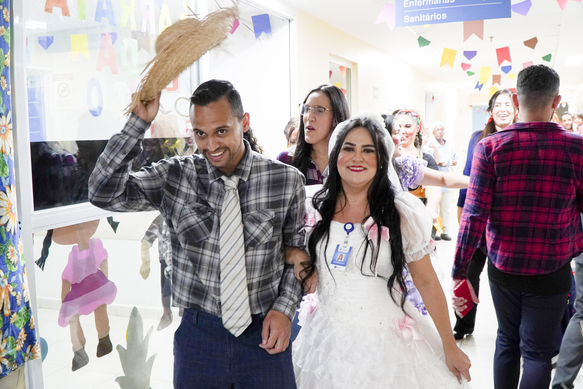 Festa junina alegra internação de ortopedia no Hospital de Base