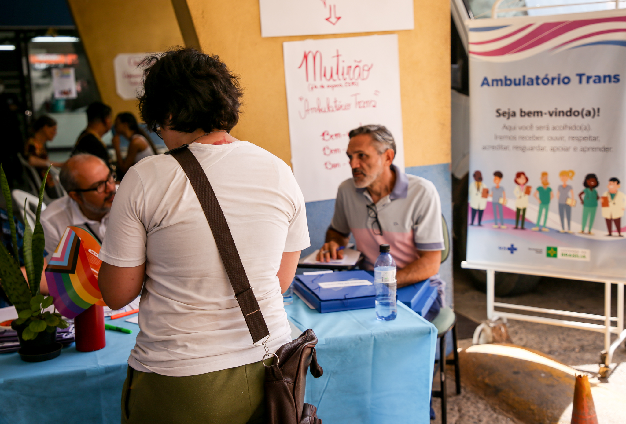 Ambulatório Trans atende cerca de 200 pessoas em um único dia