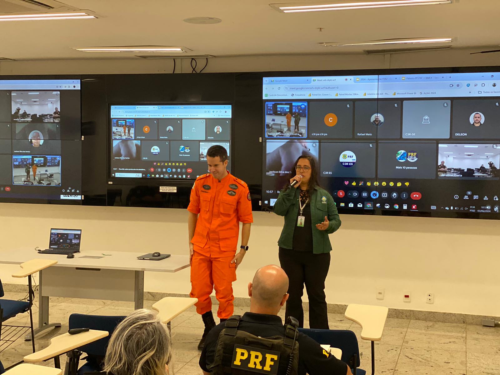 Comissão para emergências ambientais é apresentada a policiais rodoviários