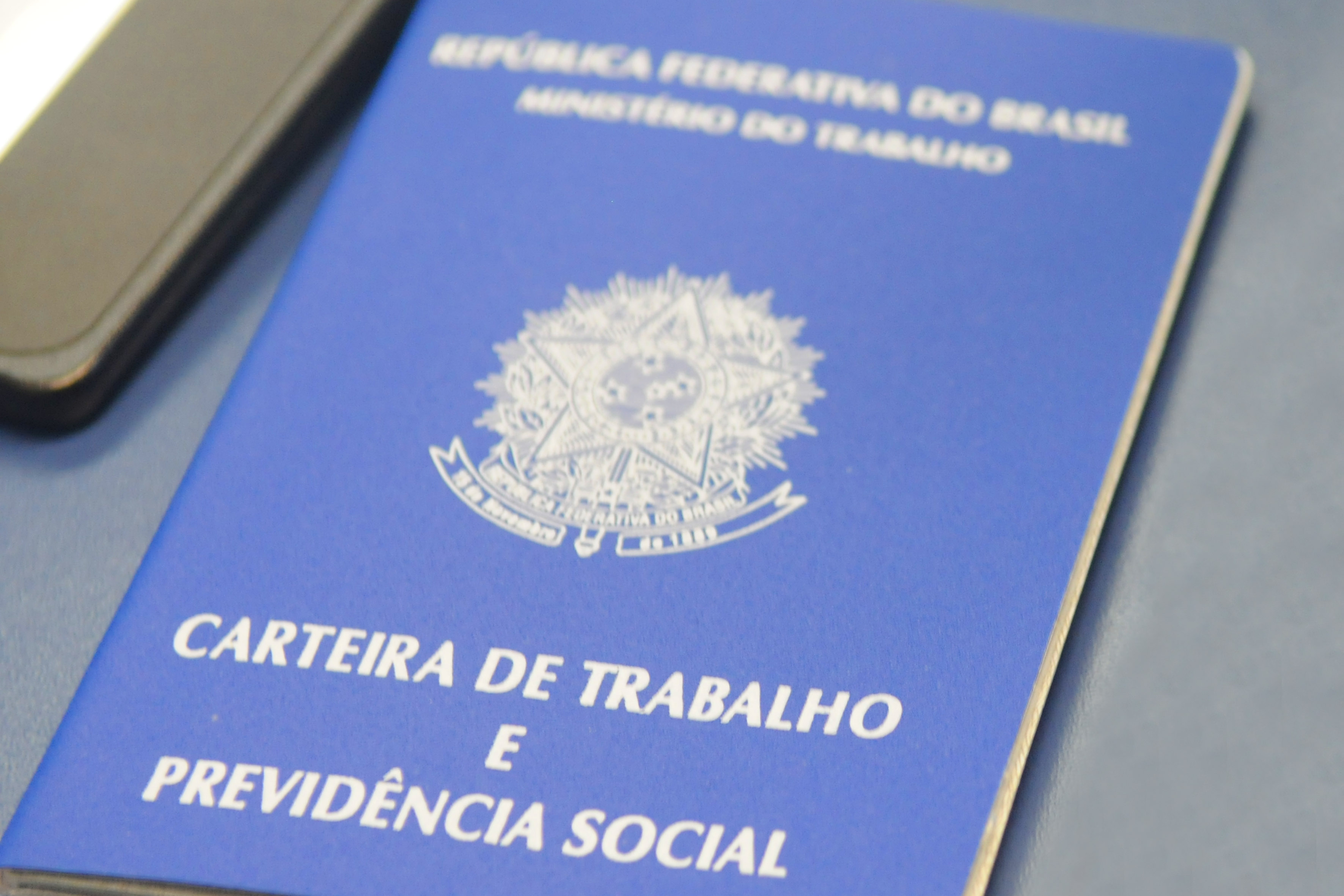 Agências do trabalhador têm 1.034 vagas abertas nesta quinta (16); salários chegam até R$ 3 mil