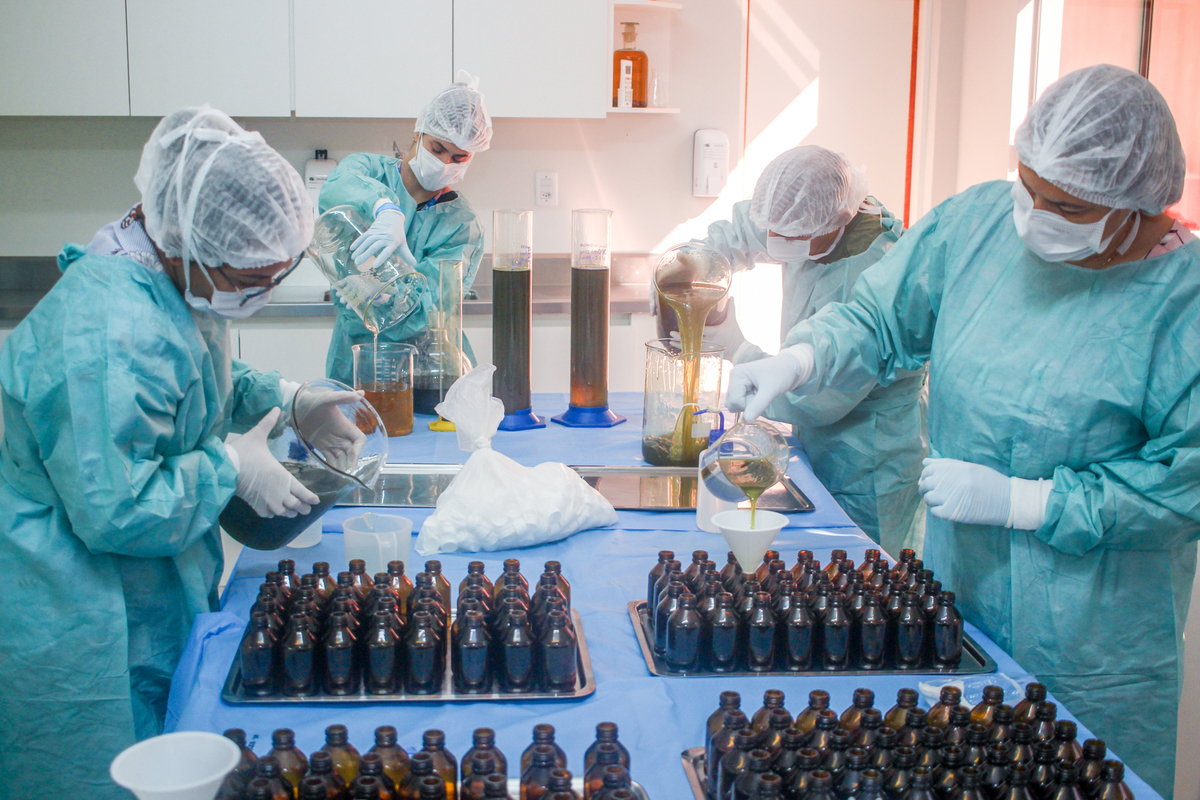 Fitoterápicos ganham destaque na 3ª Feira do Produtor Rural