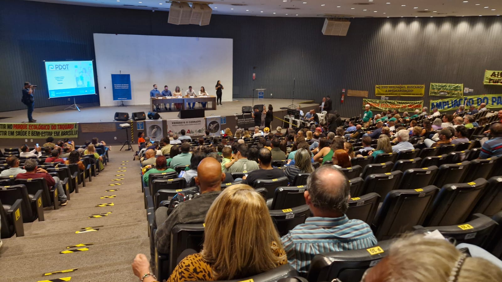 População marca presença na primeira audiência do Pdot