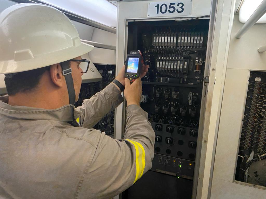 Metrô-DF explica medidas de segurança após incêndio em trem