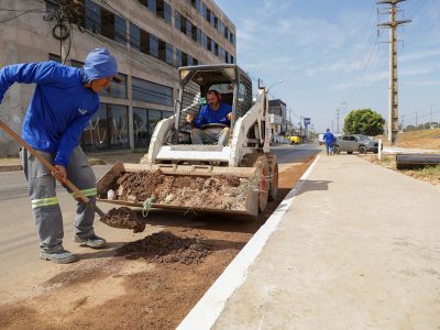 Áreas de Desenvolvimento Econômico ganham calçadas com investimento de cerca de R$ 26 milhões