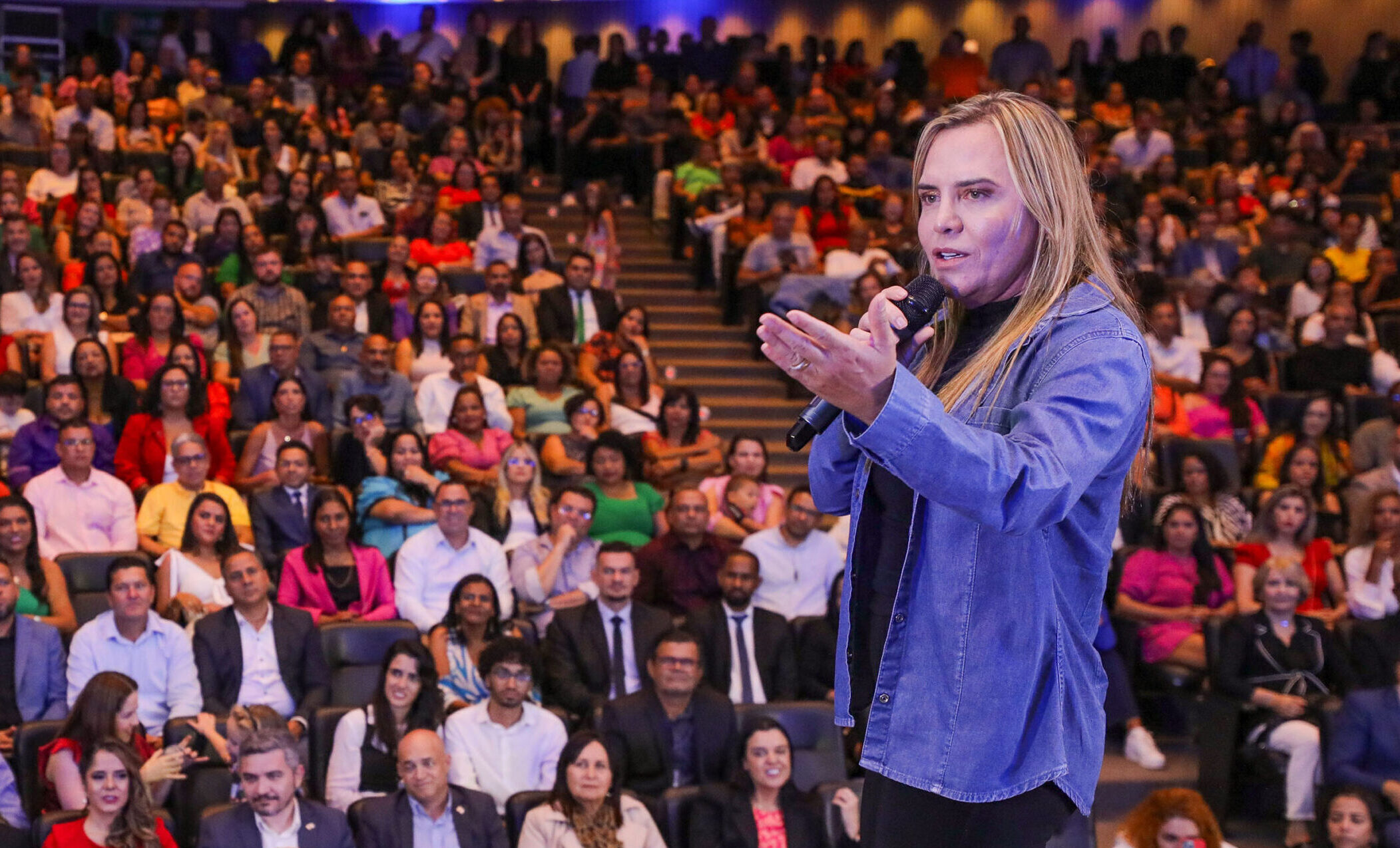 Novos conselheiros tutelares tomam posse no Distrito Federal