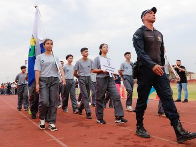 Olimpíadas das escolas cívico-militares reúnem 2 mil estudantes de 17 unidades do DF