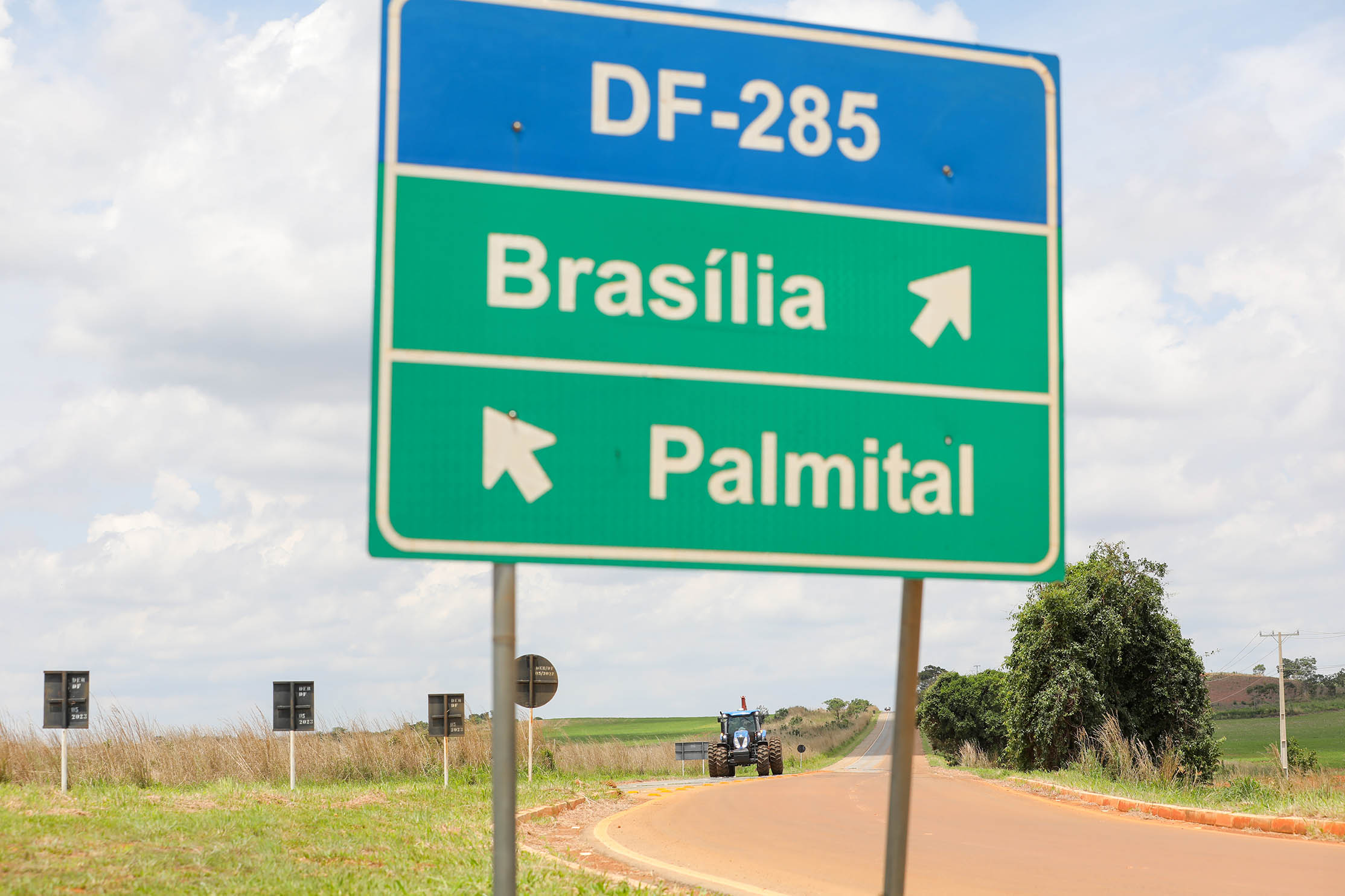 Pavimentação da DF-285 transforma rotina no campo e impulsiona produção no PAD-DF
