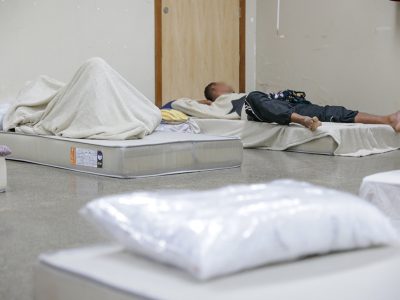 Ação contra o Frio: novo espaço, em Ceilândia, tem abrigo, comida e atendimento médico