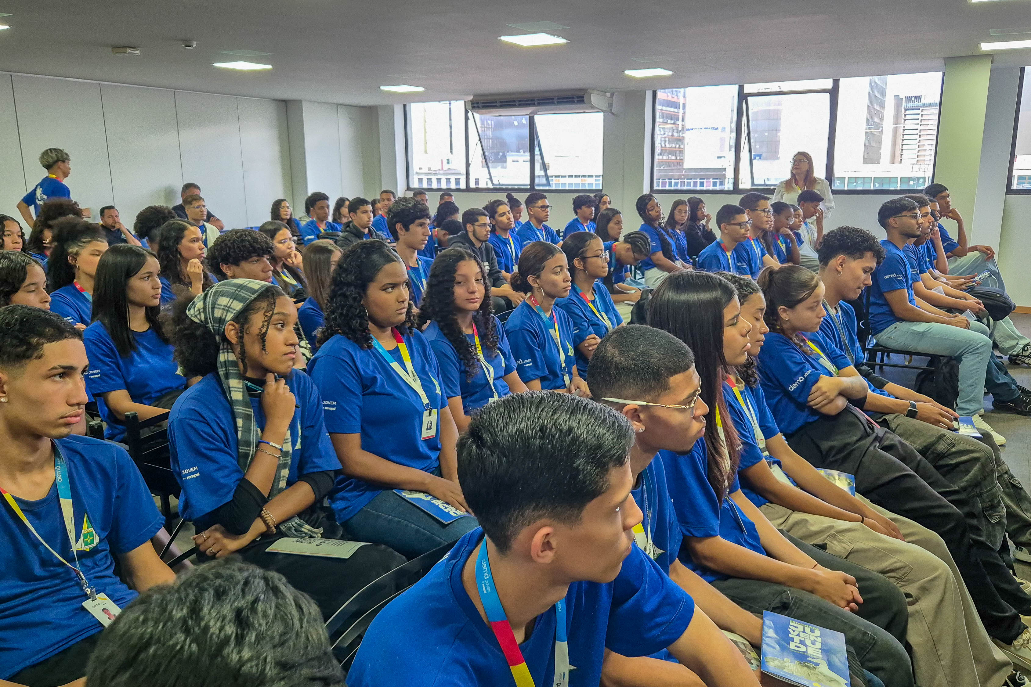 Maio Laranja: Jovens do DF participam de palestras contra abuso e exploração sexual