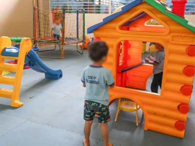 Programa Educação Precoce atende mais de 4 mil crianças do DF que enfrentam atraso de desenvolvimento