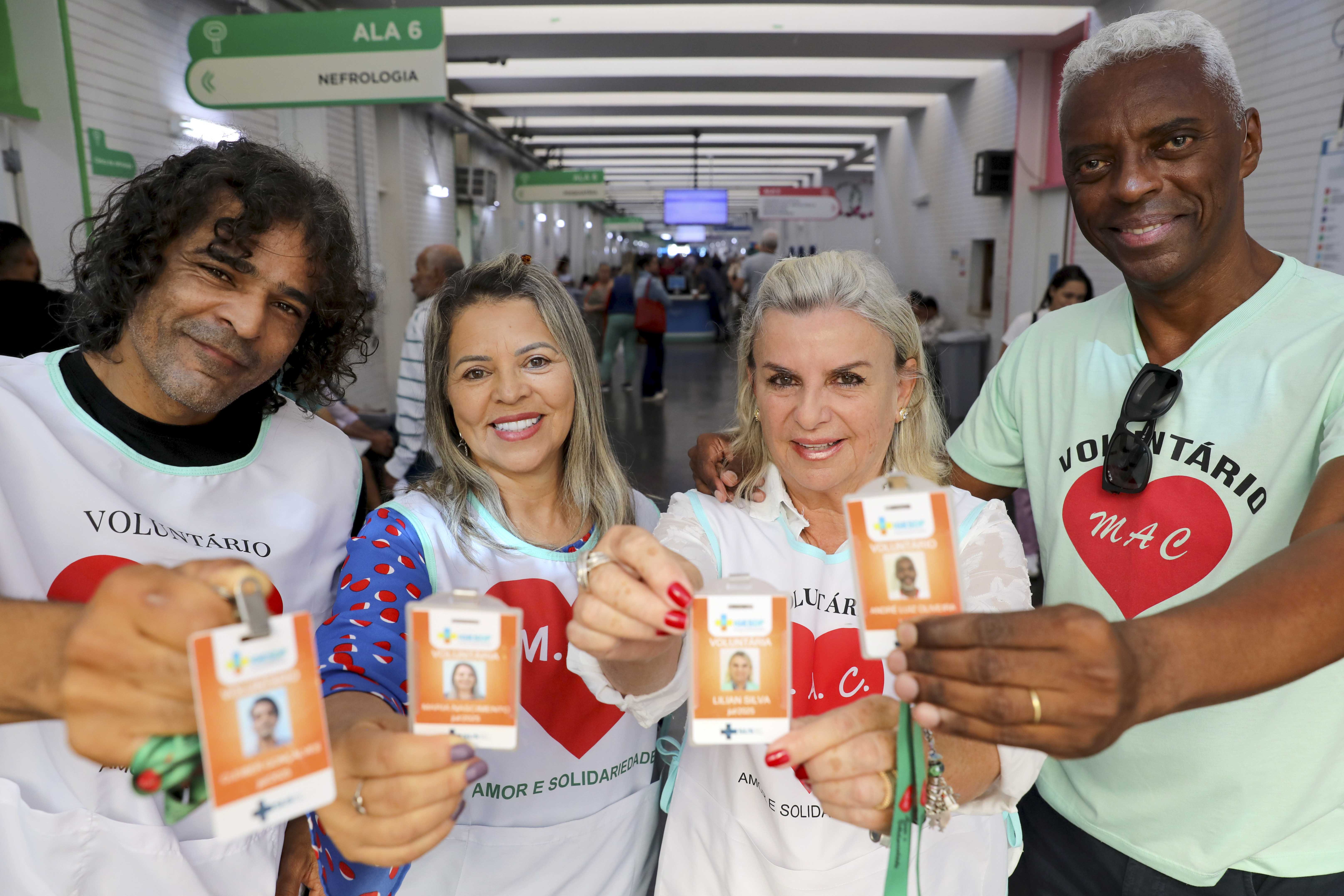 Projeto voluntário dá suporte emocional a pacientes oncológicos do Hospital de Base