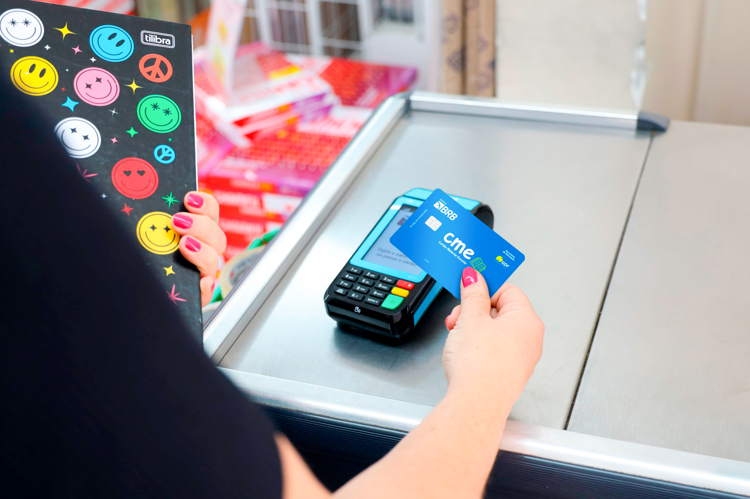 Programa Cartão Material Escolar encerra 2024 com recorde de estudantes beneficiados