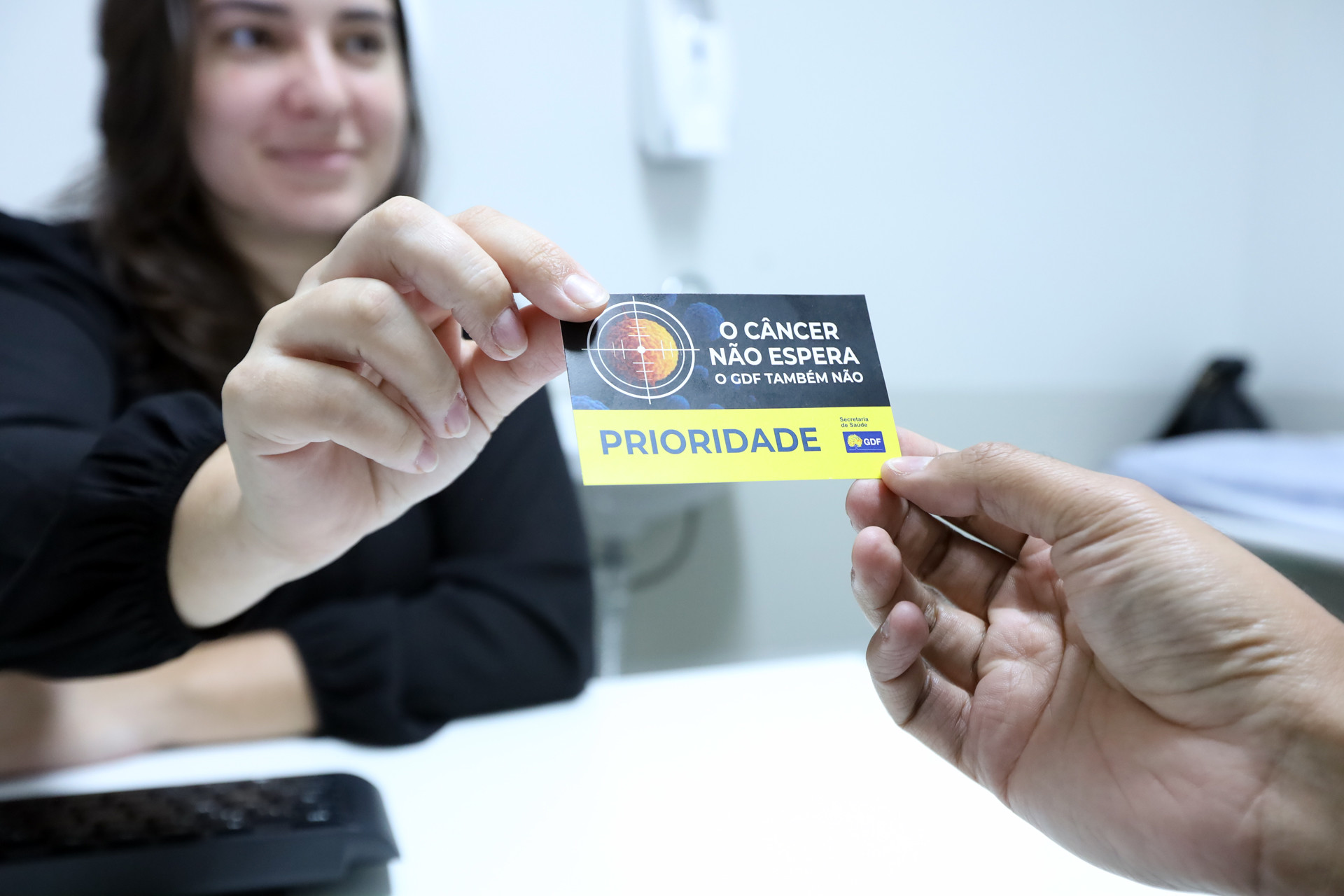 Cartão agiliza atendimento para pacientes em quimioterapia na rede pública de saúde