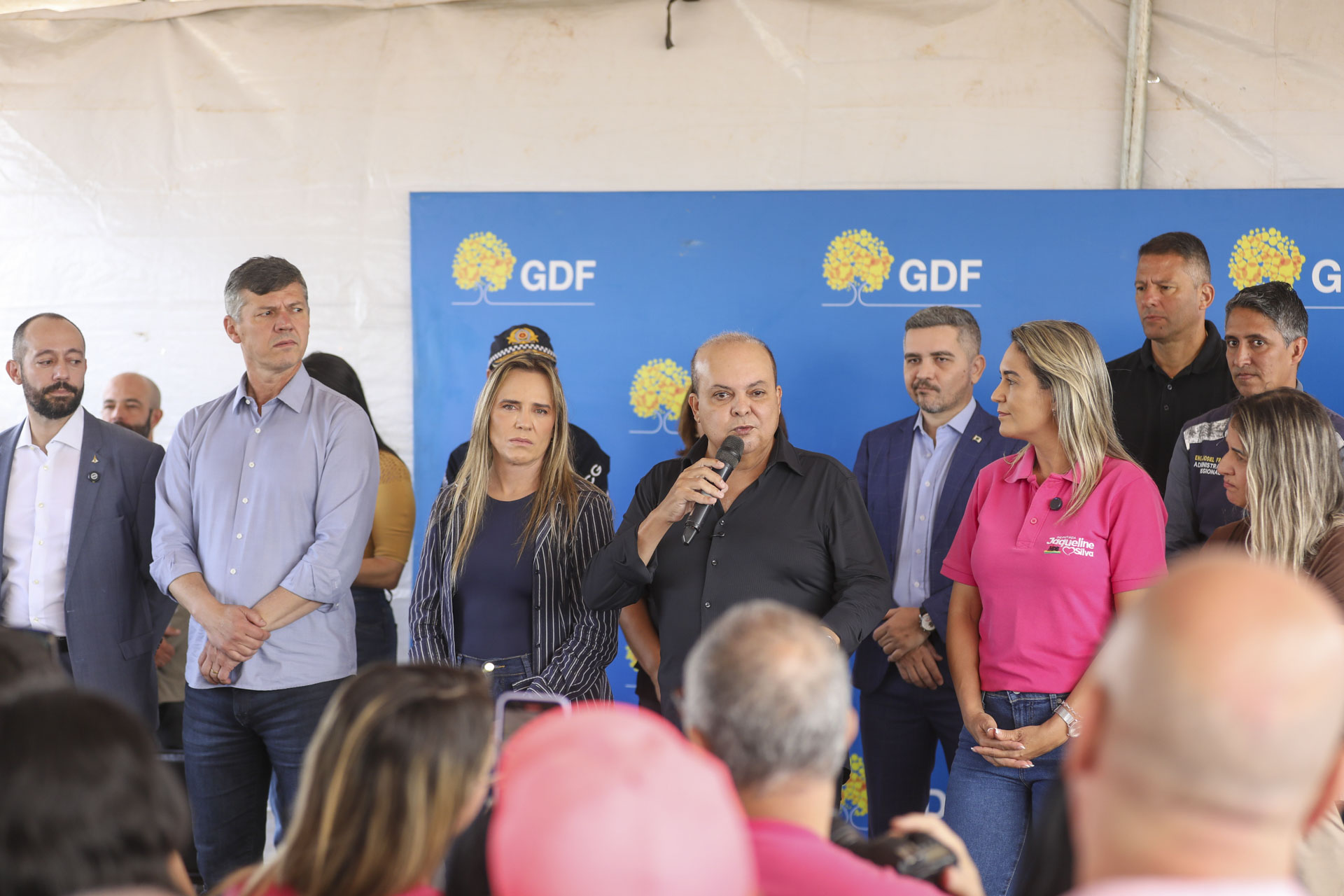 Ibaneis Rocha assina ordem de serviço para expansão do BRT Sul, em Santa Maria